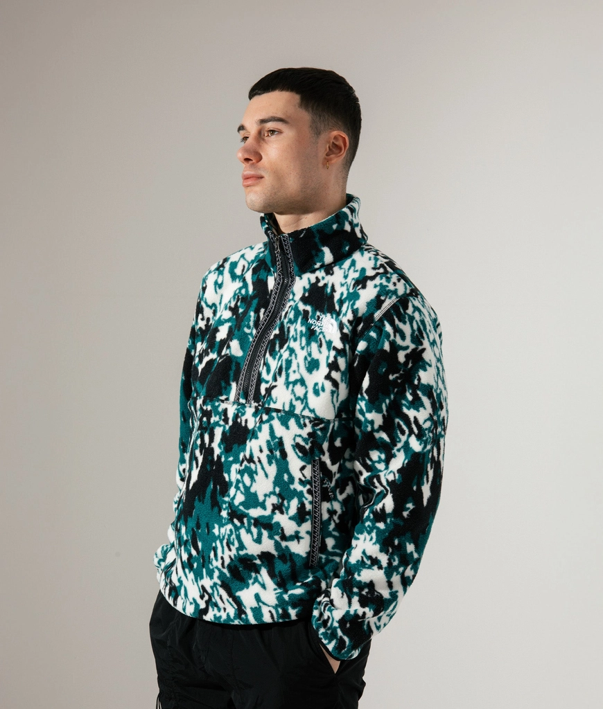 The North Face Mens Relaxed Fit Quarter Zip Fleeski